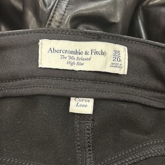 NWOT Abercrombie & Fitch The 90s Relaxed High Rise Vegan Leather Pants 35/20R - Picture 8 of 12